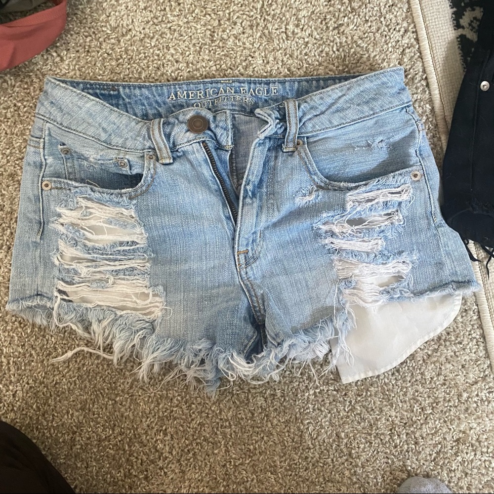 AMERICAN EAGLE - HIGH RISE FESTIVAL SHORTS SZ 2
